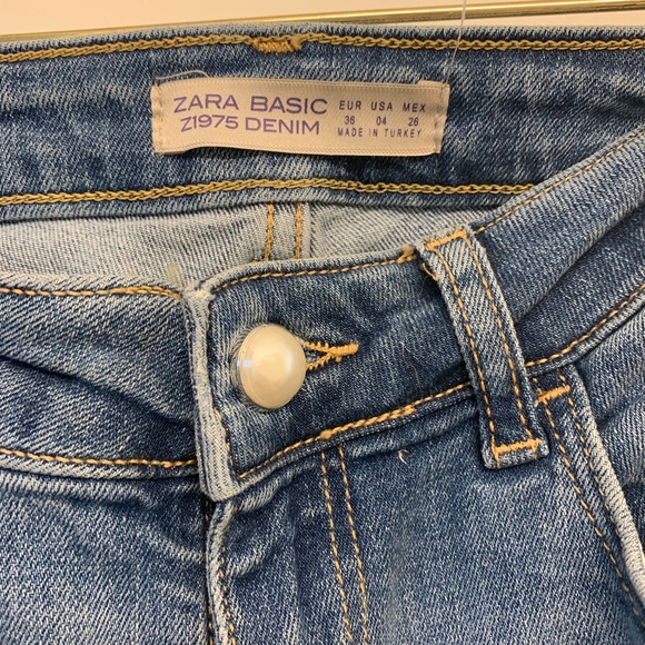 Zara jeans with pearl detail - Picture 4 of 7